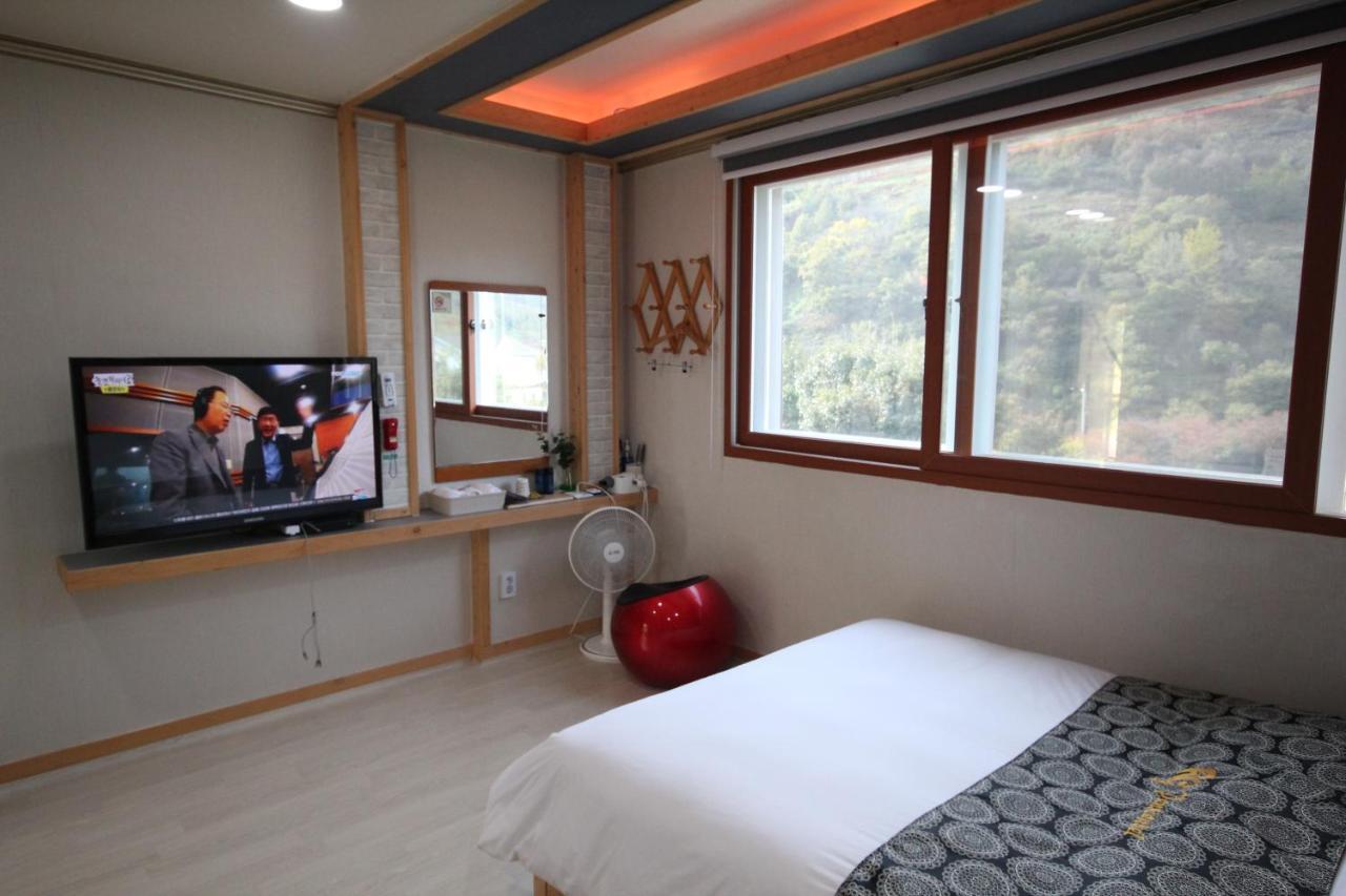 Rg Pension Hadong Exterior foto