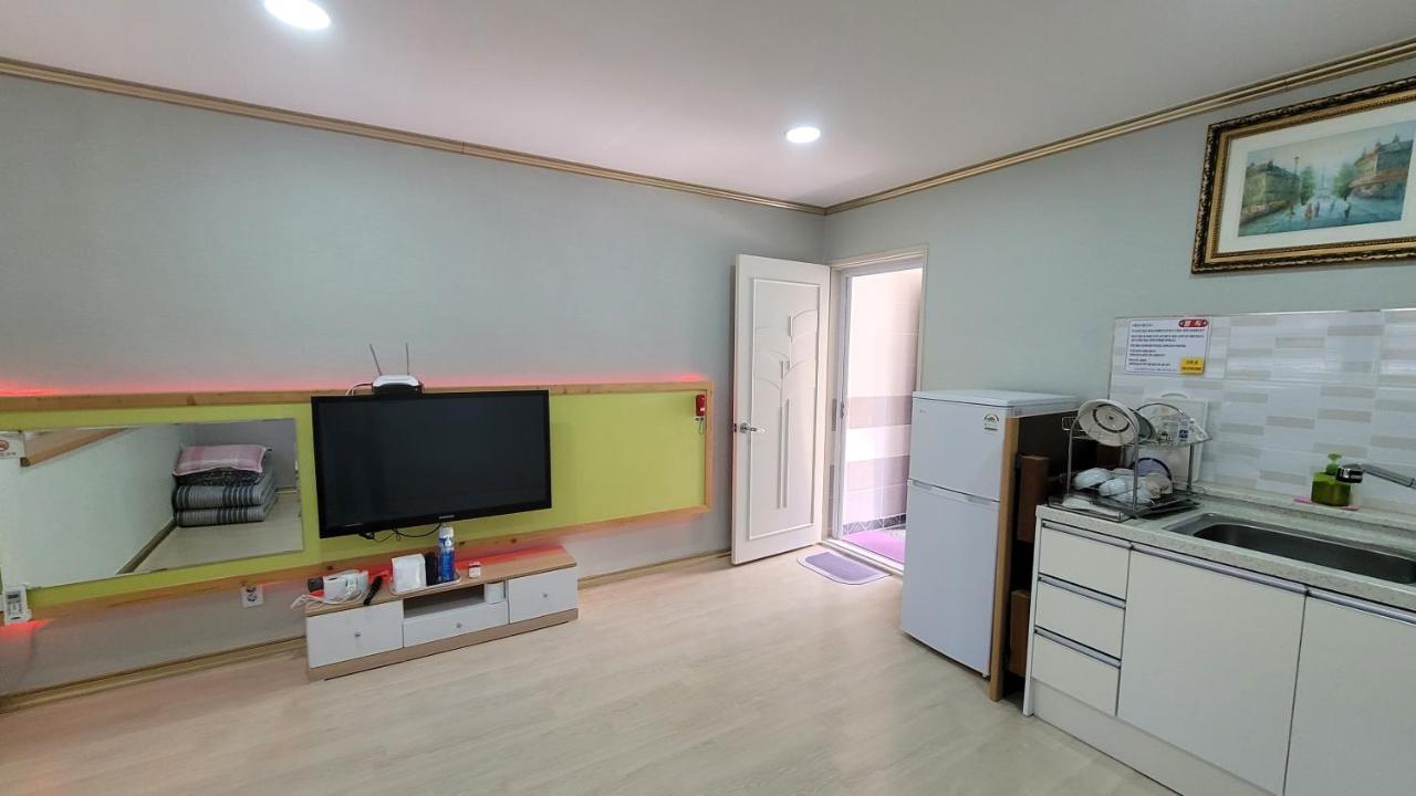 Rg Pension Hadong Exterior foto