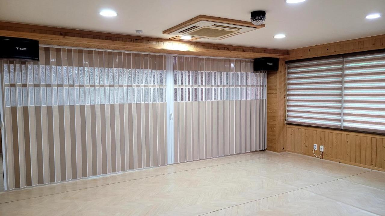 Rg Pension Hadong Exterior foto